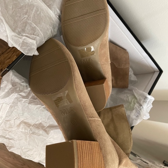 New Tan Suede Booties - Picture 2 of 3